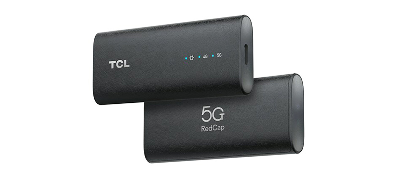 TCL launches the first 5G RedCap Dongle with Snapdragon® X35 5G Modem-RF System at MWC 2024